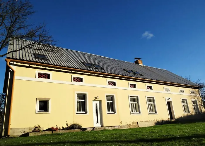 Penzion U Nás - Zajíc *